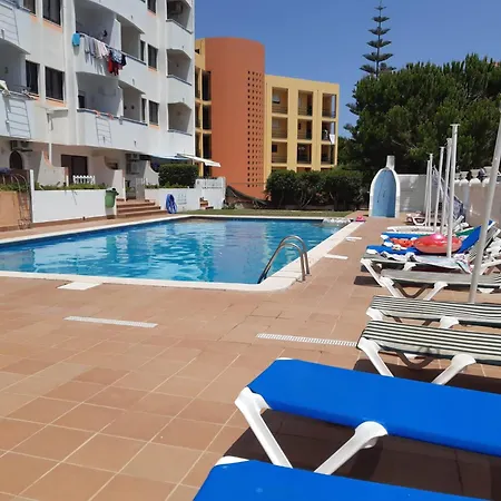 Apartment Amazing Balcony Pool View In